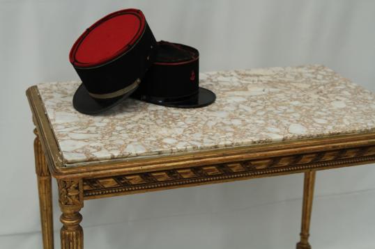 French Console