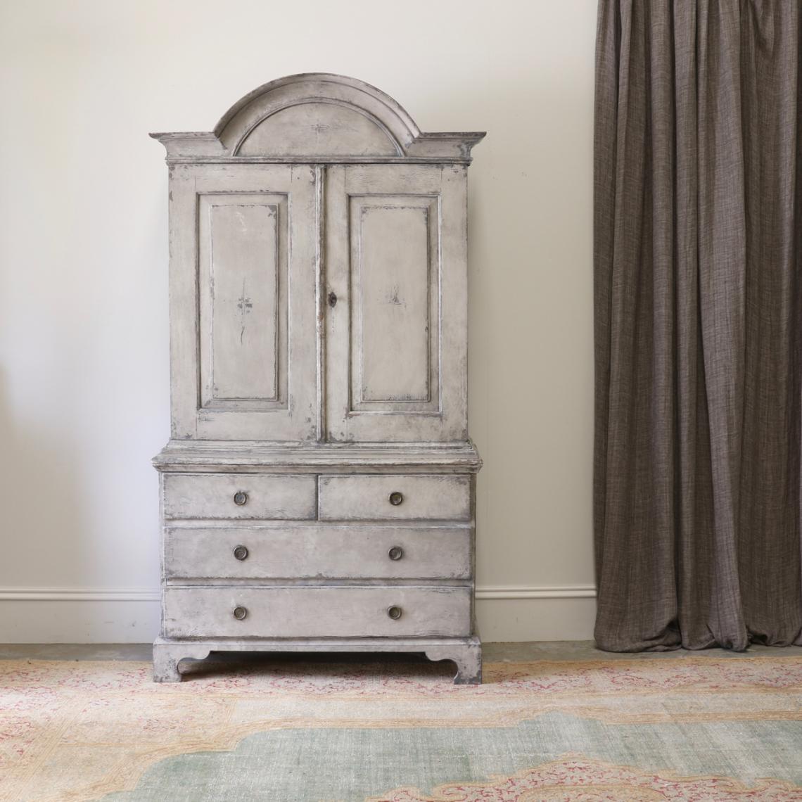 Gustavian Crown-Topped Cupboard