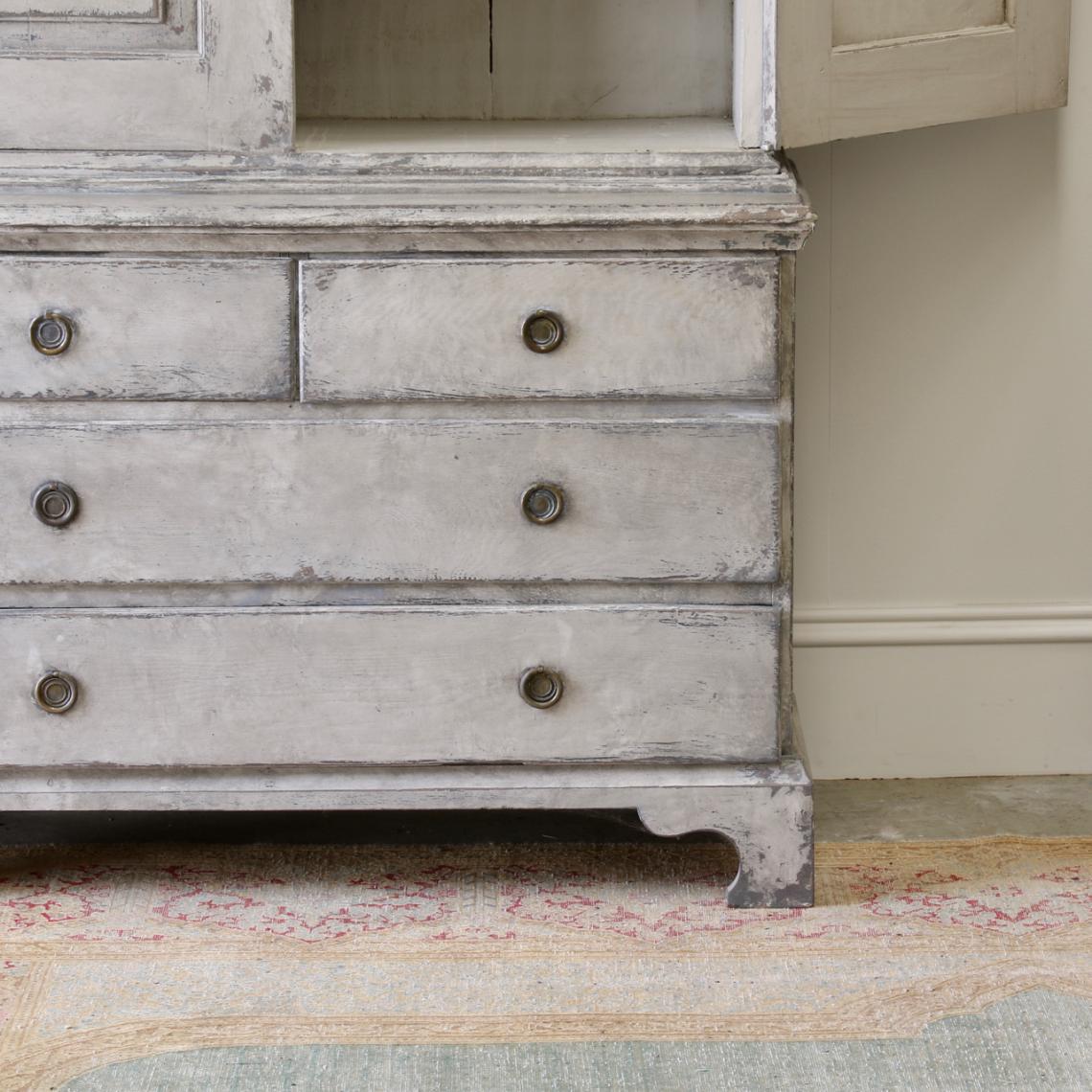 Gustavian Crown-Topped Cupboard