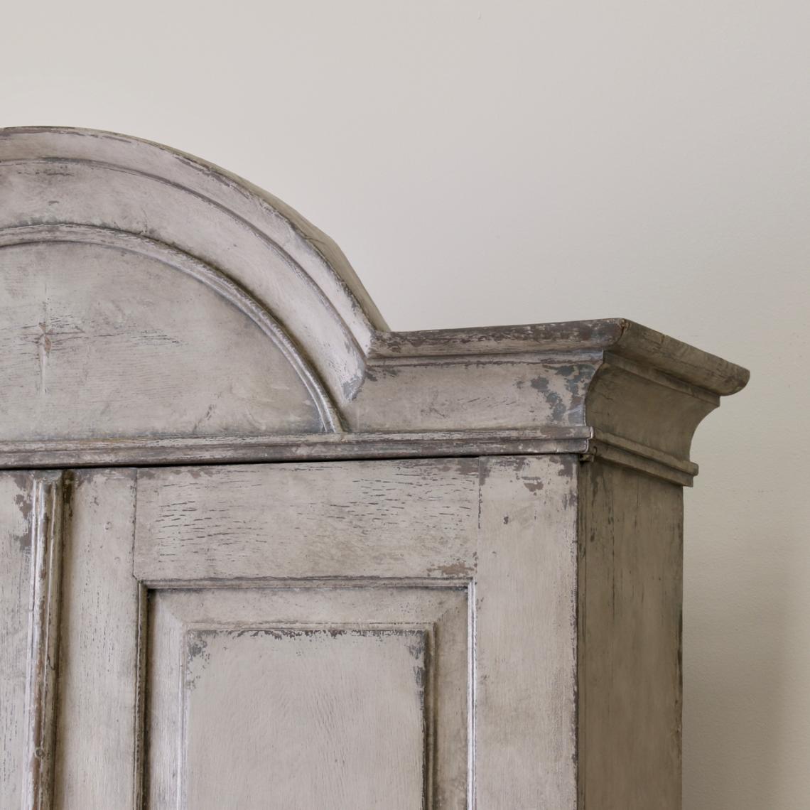 Gustavian Crown-Topped Cupboard