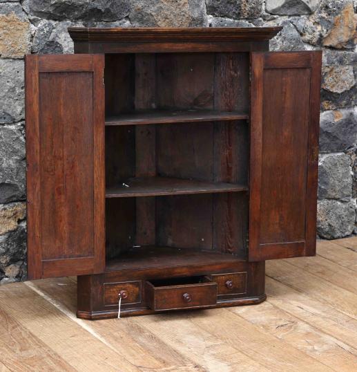 Georgian Oak English Corner Hanging Cabinet