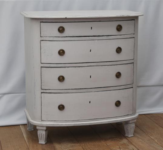 Bow Fronted Gustavian Chest of Drawers