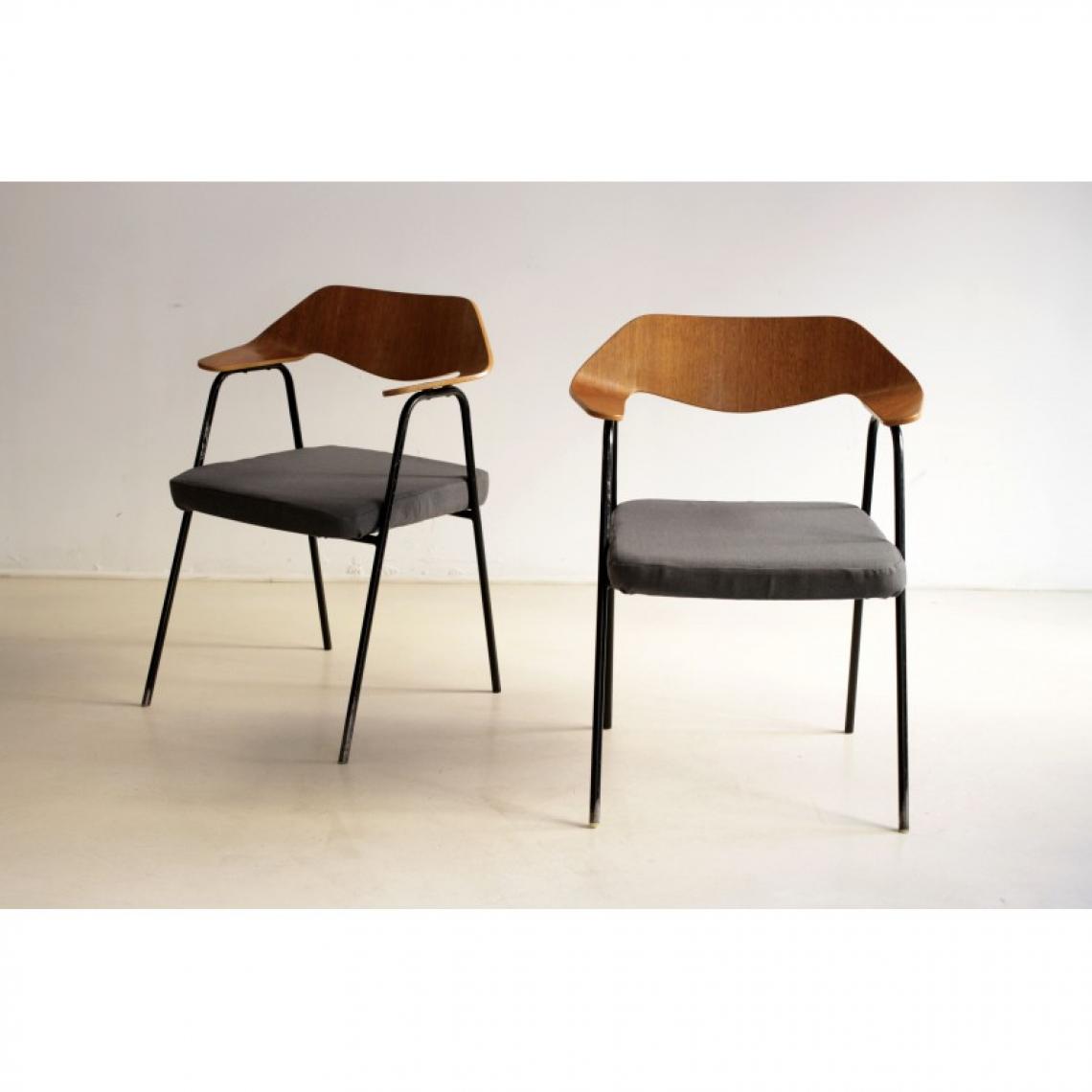 Robin Day Chairs - 'Chair 675'