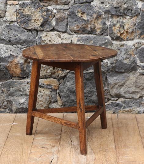 Small English Oak Cricket Table