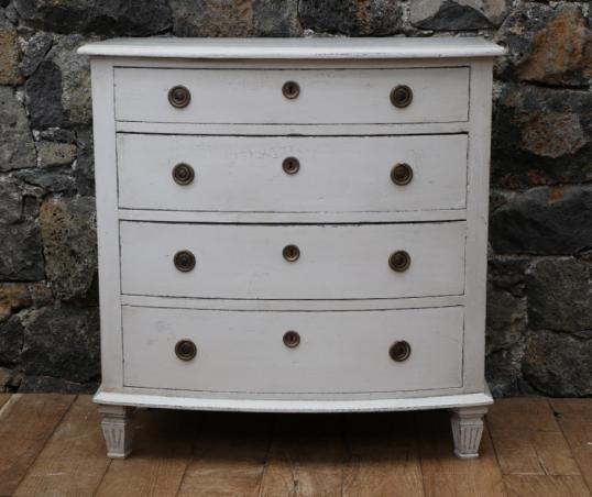 Gustavian Bow Fronted Commode