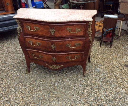 3 Drawer Bombe Commode