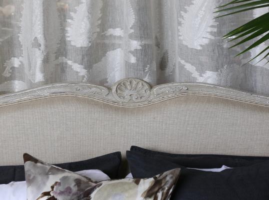Demi Corbeille French Beds