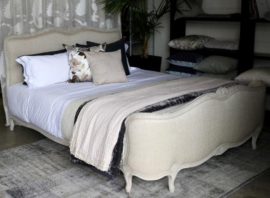 Demi Corbeille French Beds