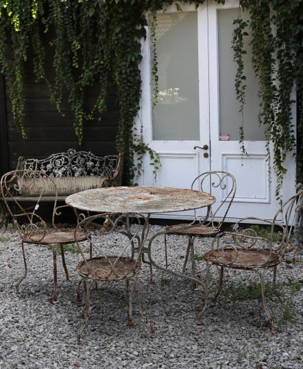 Rustic Vintage French Table and 4 Chairs