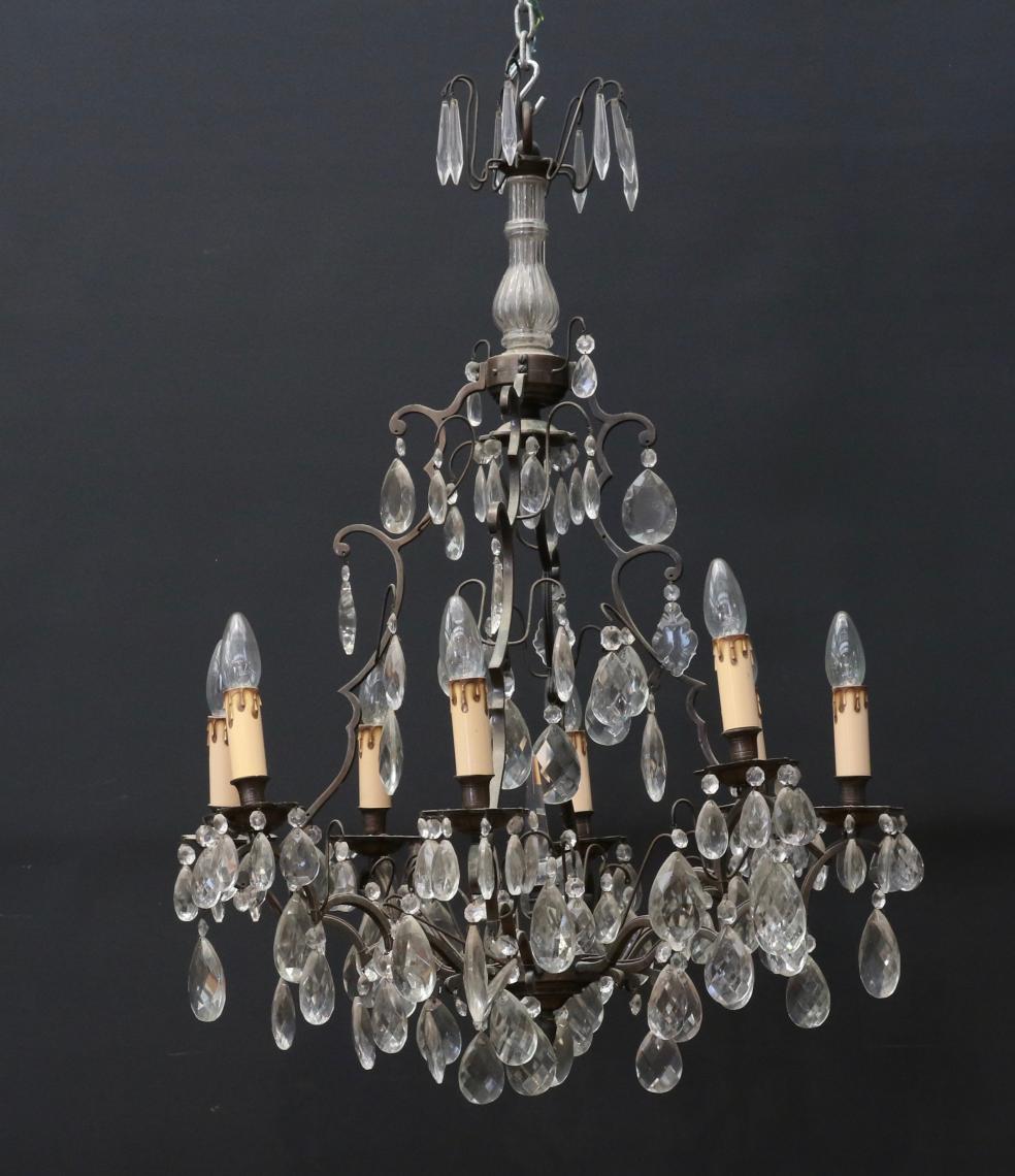 8 Light French Chandelier 