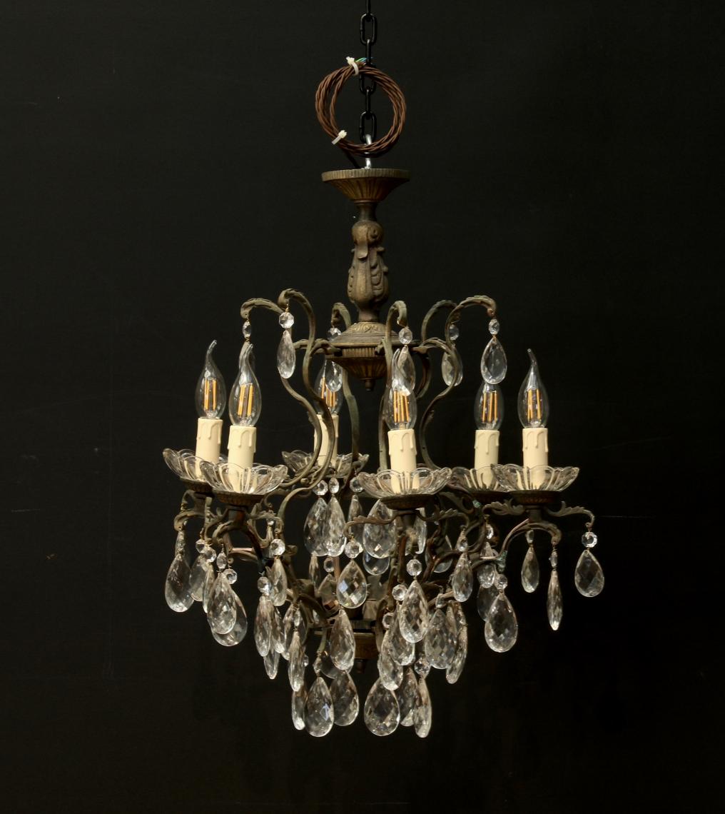 Chandelier 