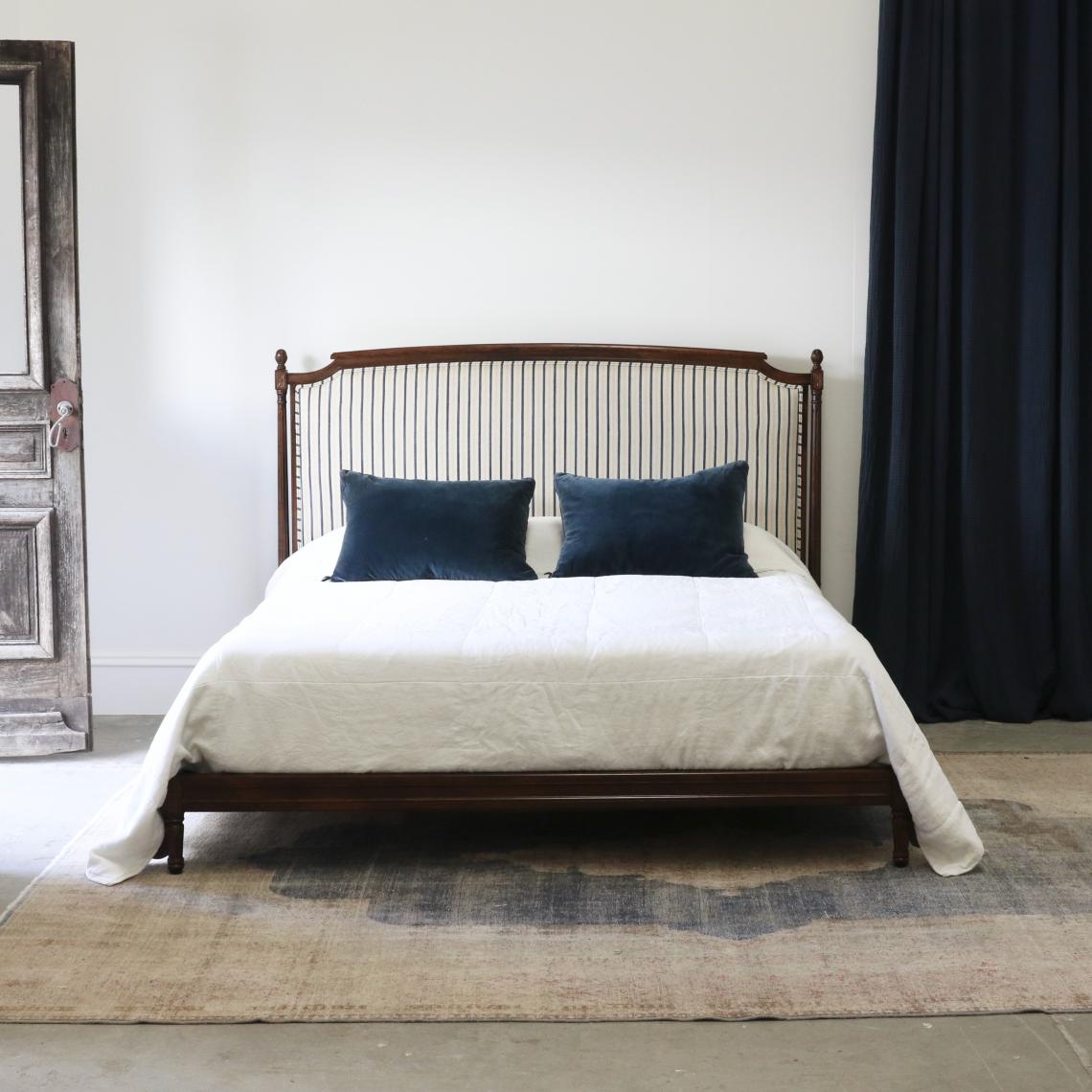112-34 - Louis XVI Bed Sans Footboard
