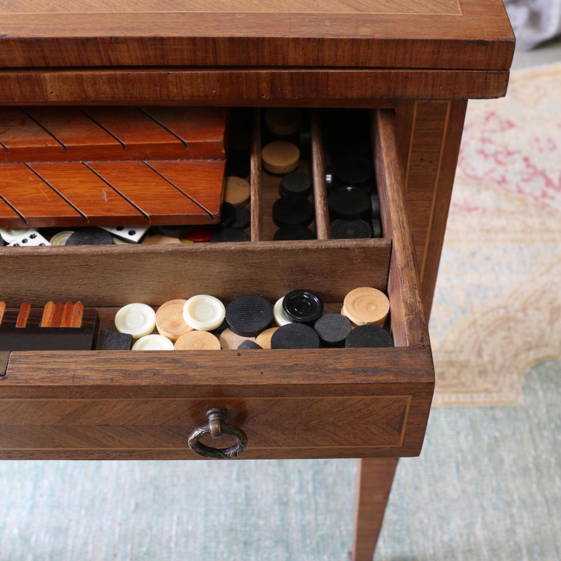 French Games Table