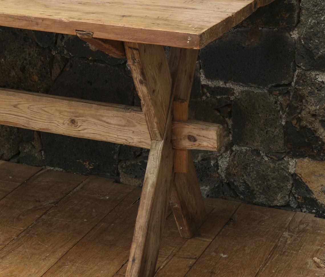 A Cross-Based Nordic Pine Rustic Table