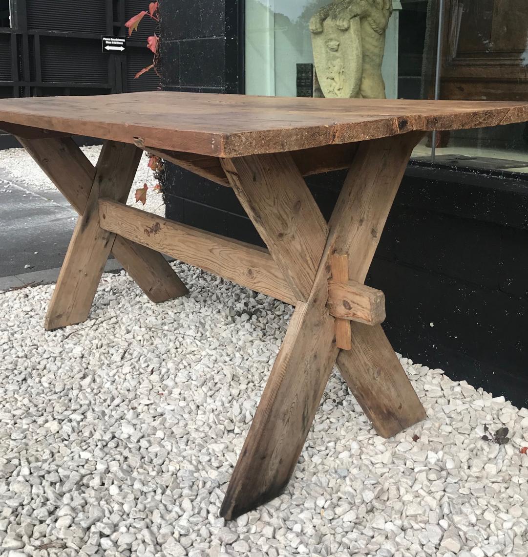 A Cross-Based Nordic Pine Rustic Table