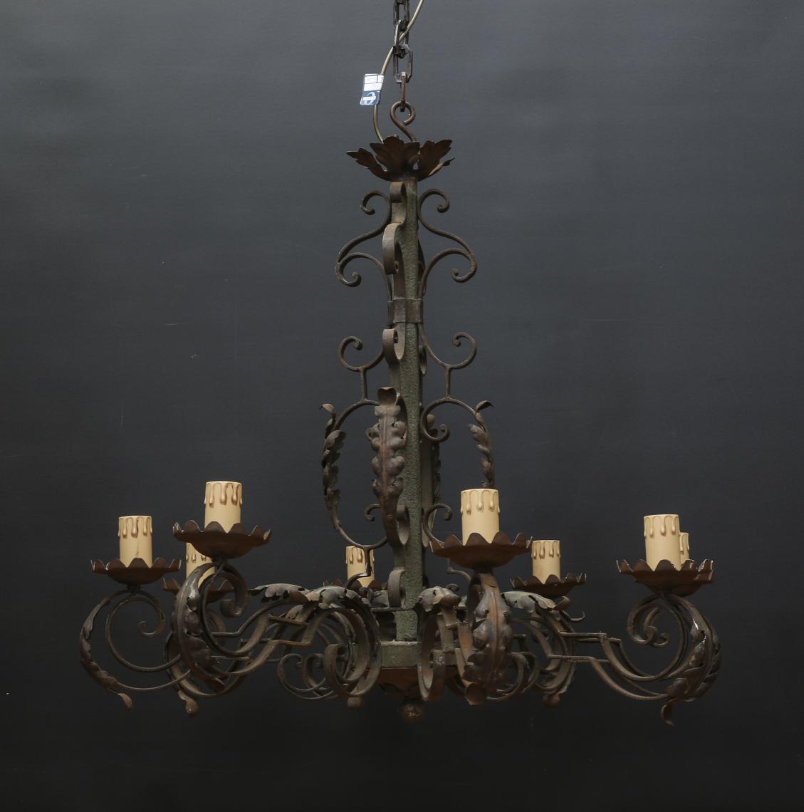 Rustic 8 Light Chandelier