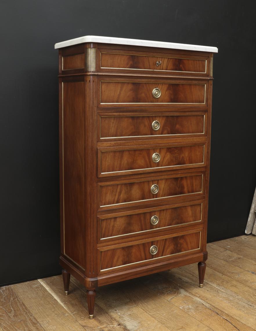 Semainier - A Chest of Drawers with Seven Drawers