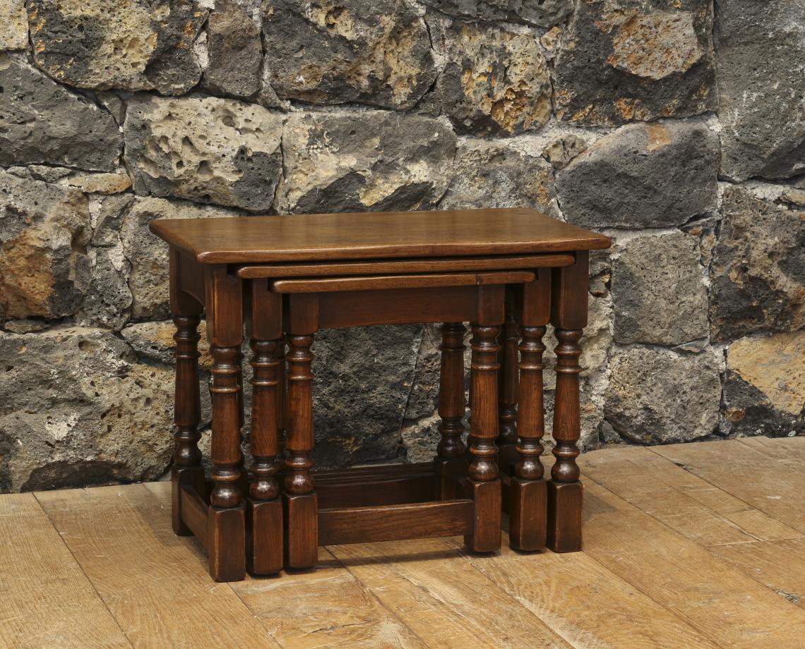 English Oak Nest of Three Tables with Turned Legs