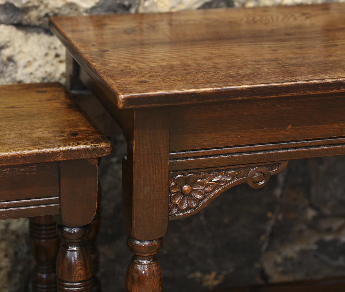 Jacobean-style English Oak Nest of Three Stools