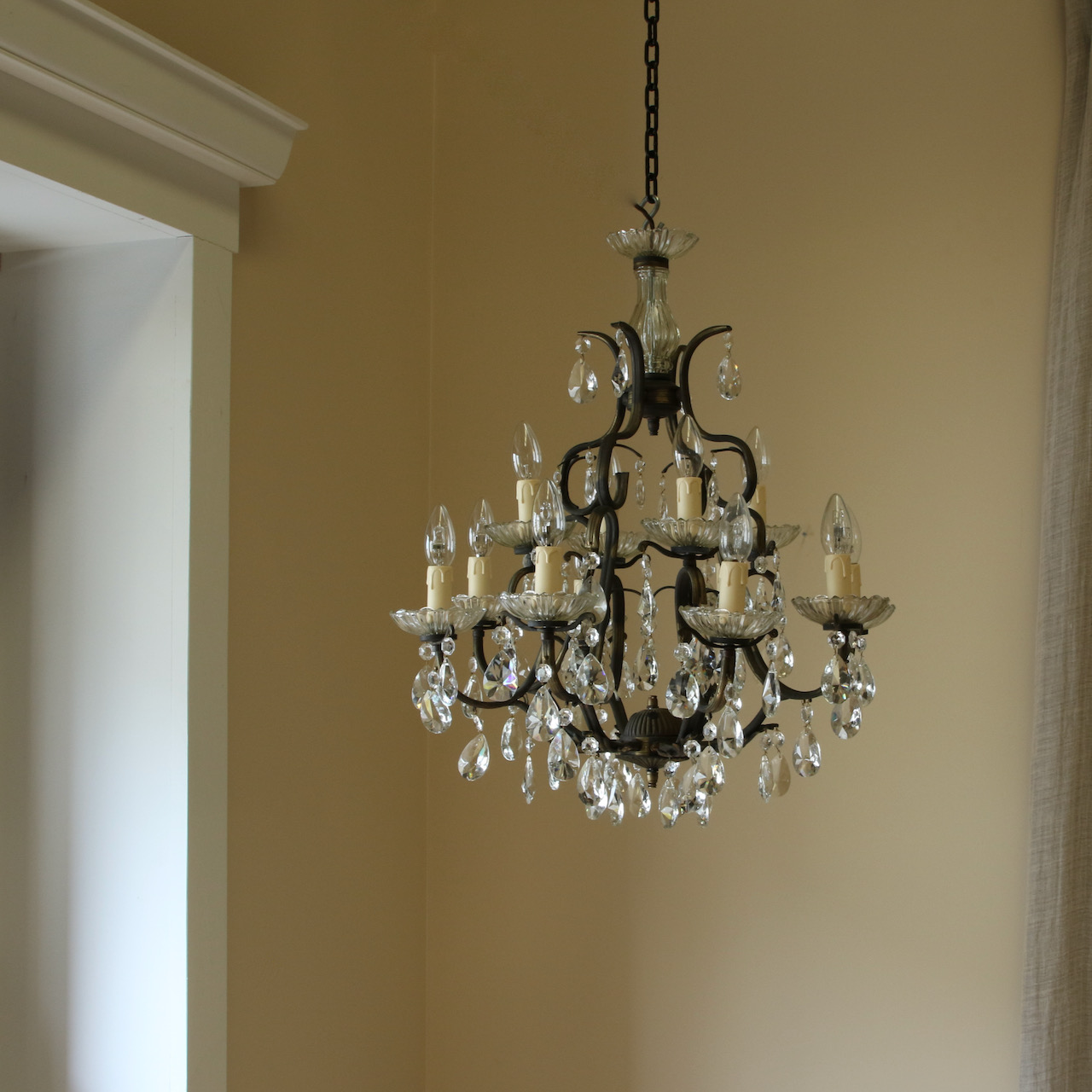 12 Light Chandelier