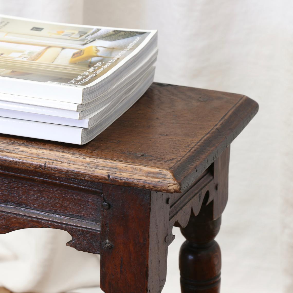 Jointed Oak Stool