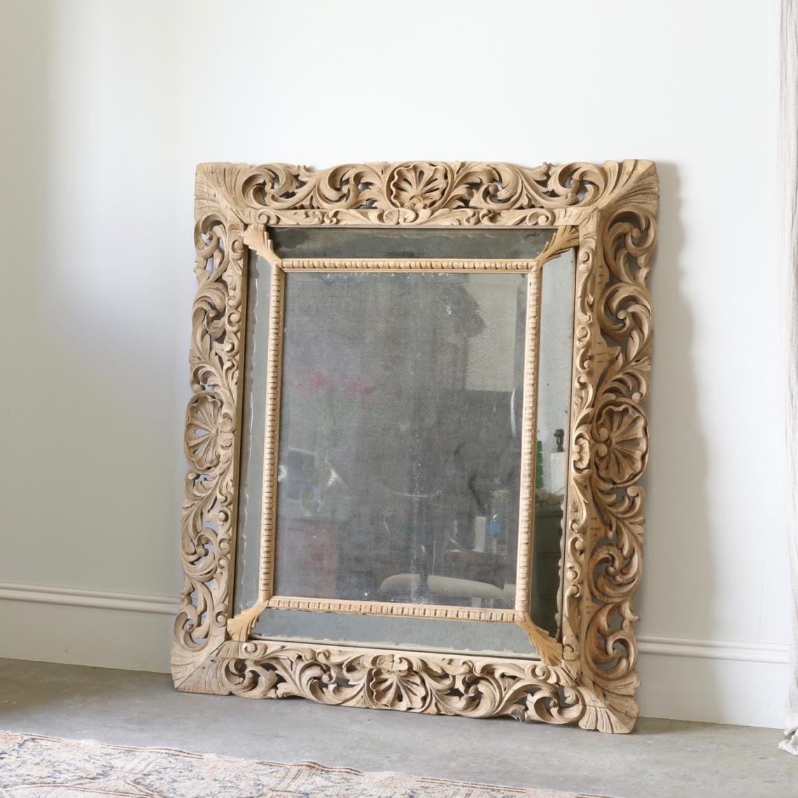 Bleached mirror 