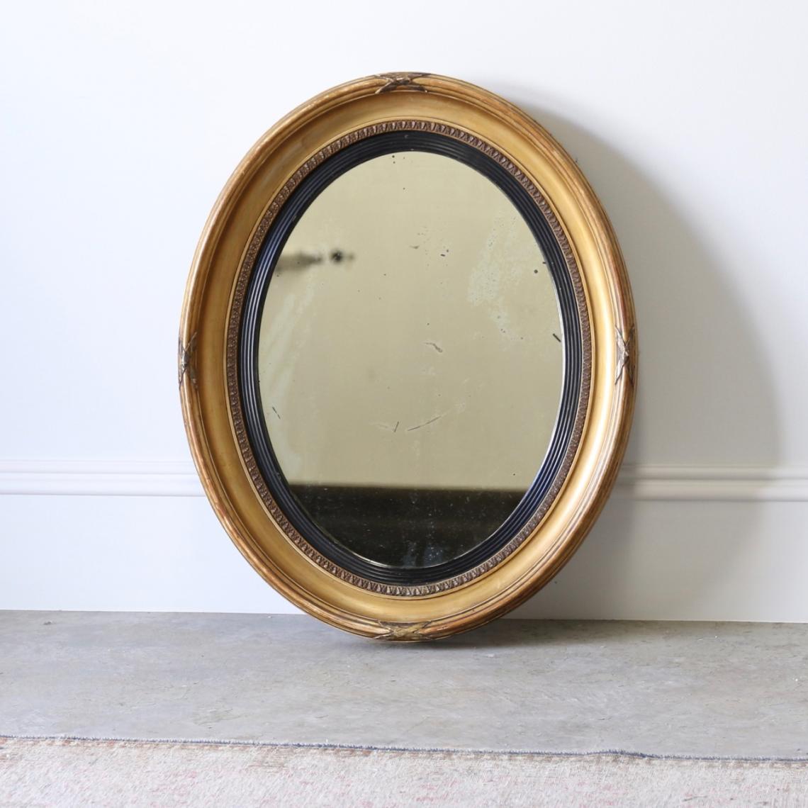 Oval Mirror