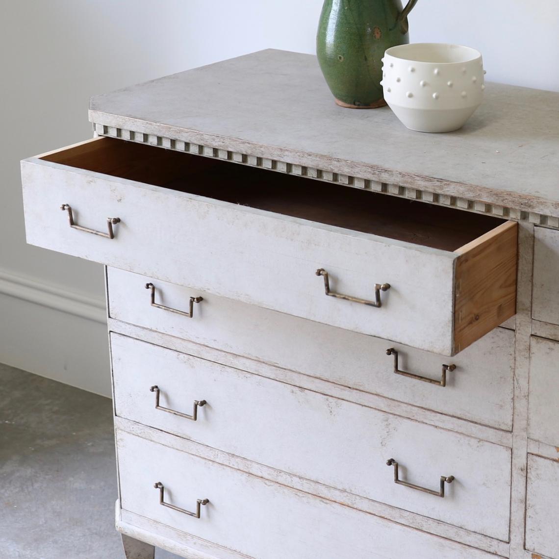 Swedish Chest of Drawers