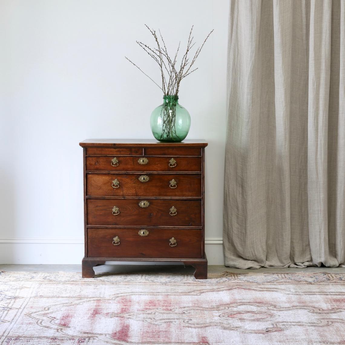 Georgian Oak Chest of Drawers