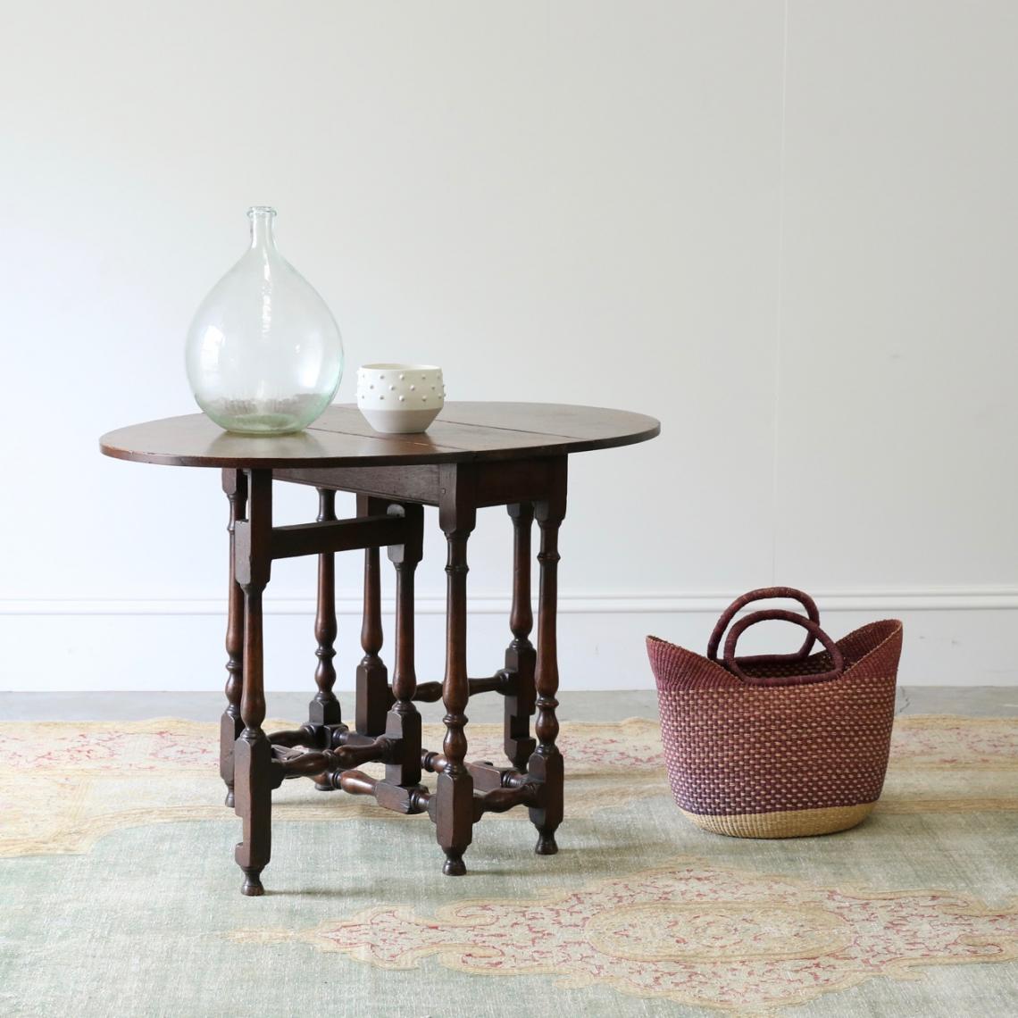 Oval Gateleg Table