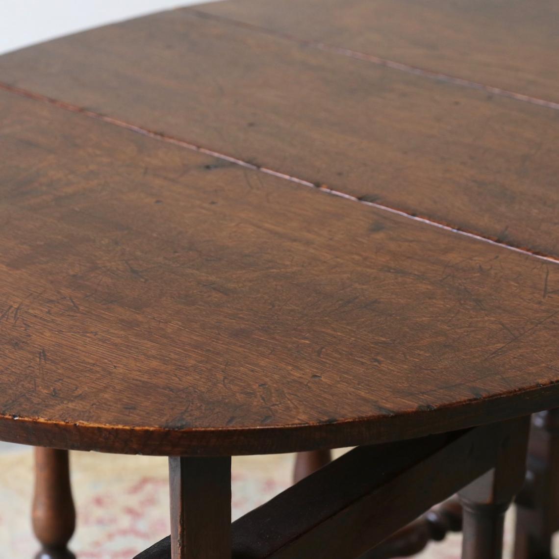 Oval Gateleg Table