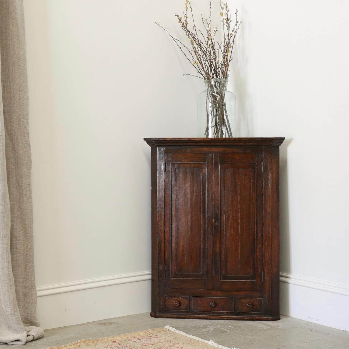 Georgian Oak Corner Cupboard