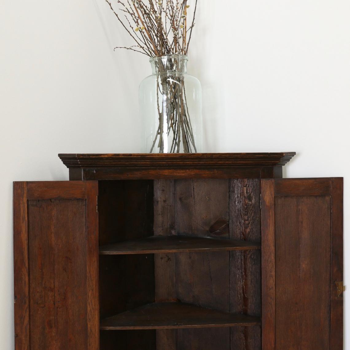 Georgian Oak Corner Cupboard