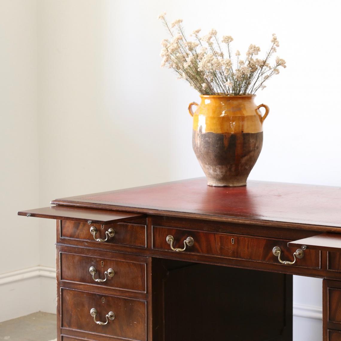 Pedestal Desk