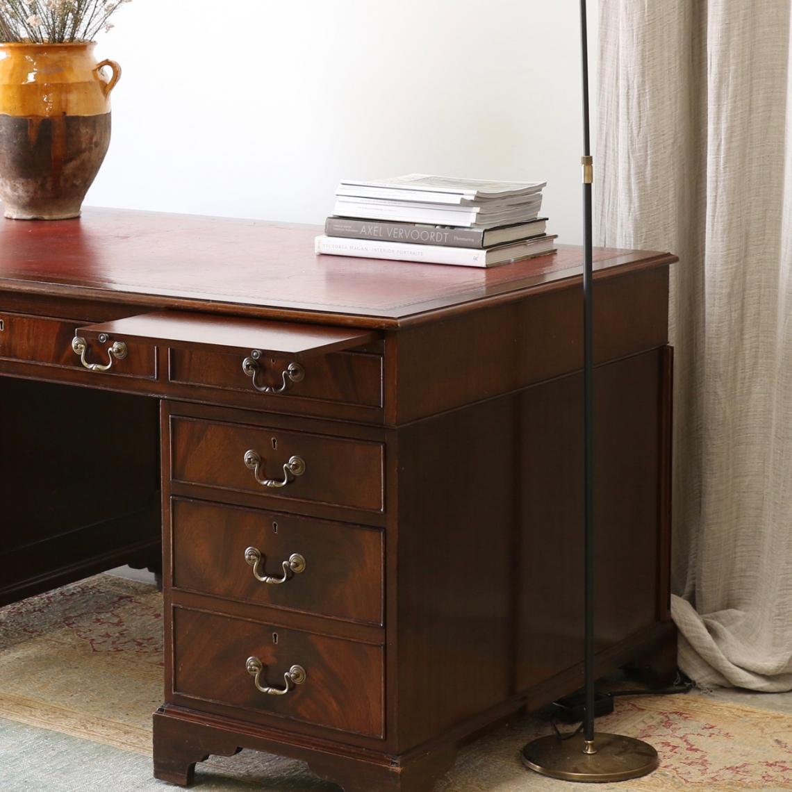 Pedestal Desk