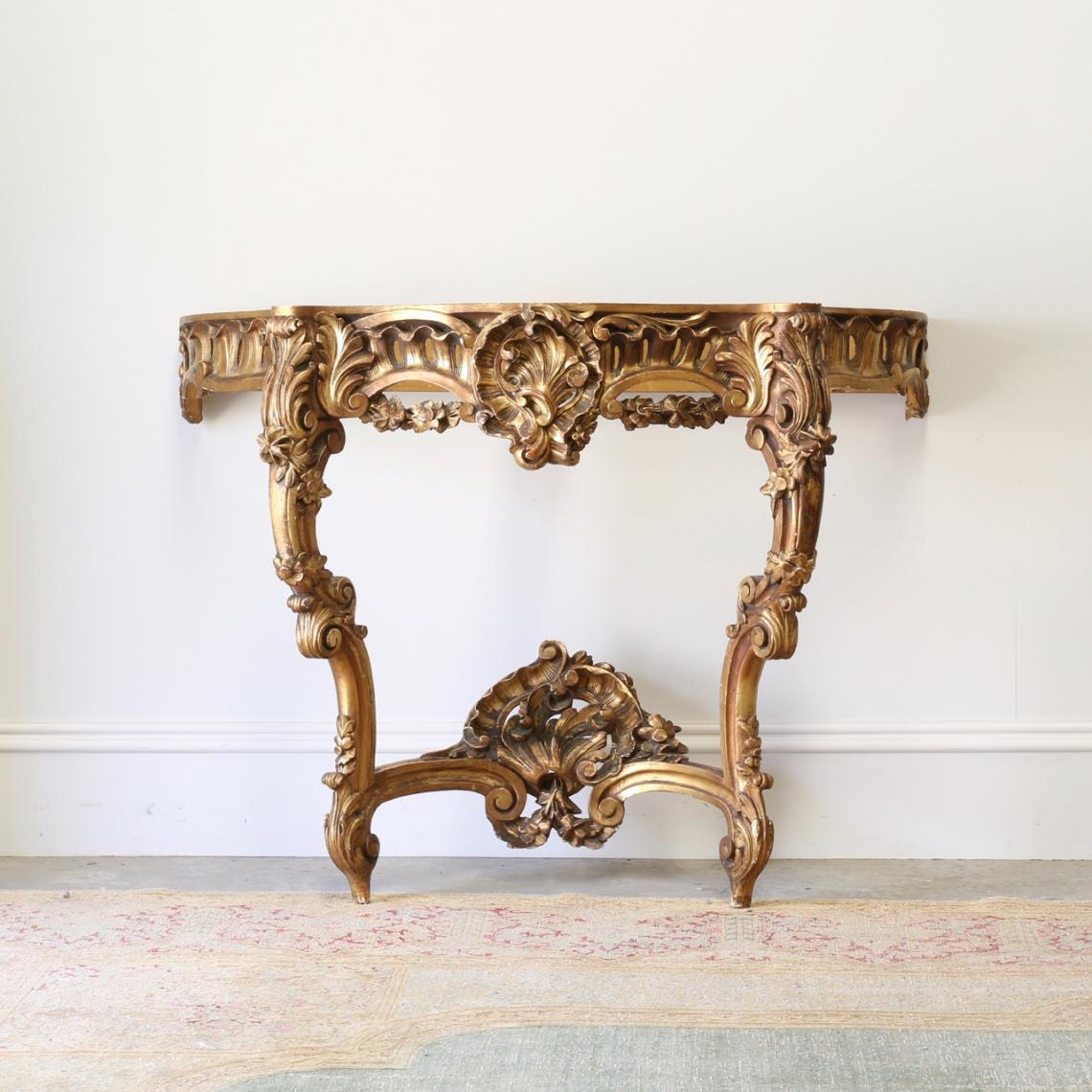 Rococo Console