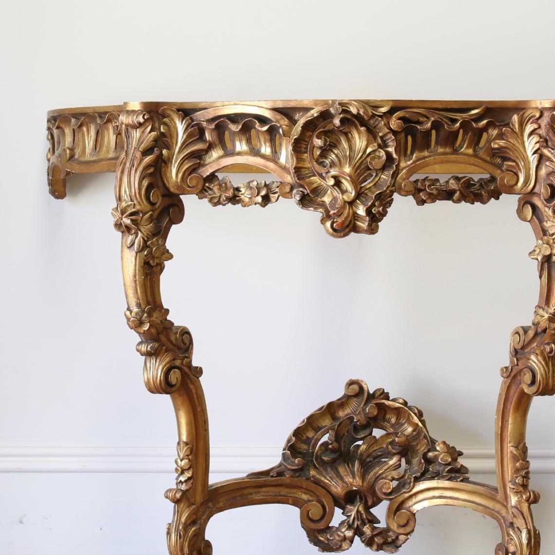 Rococo Console