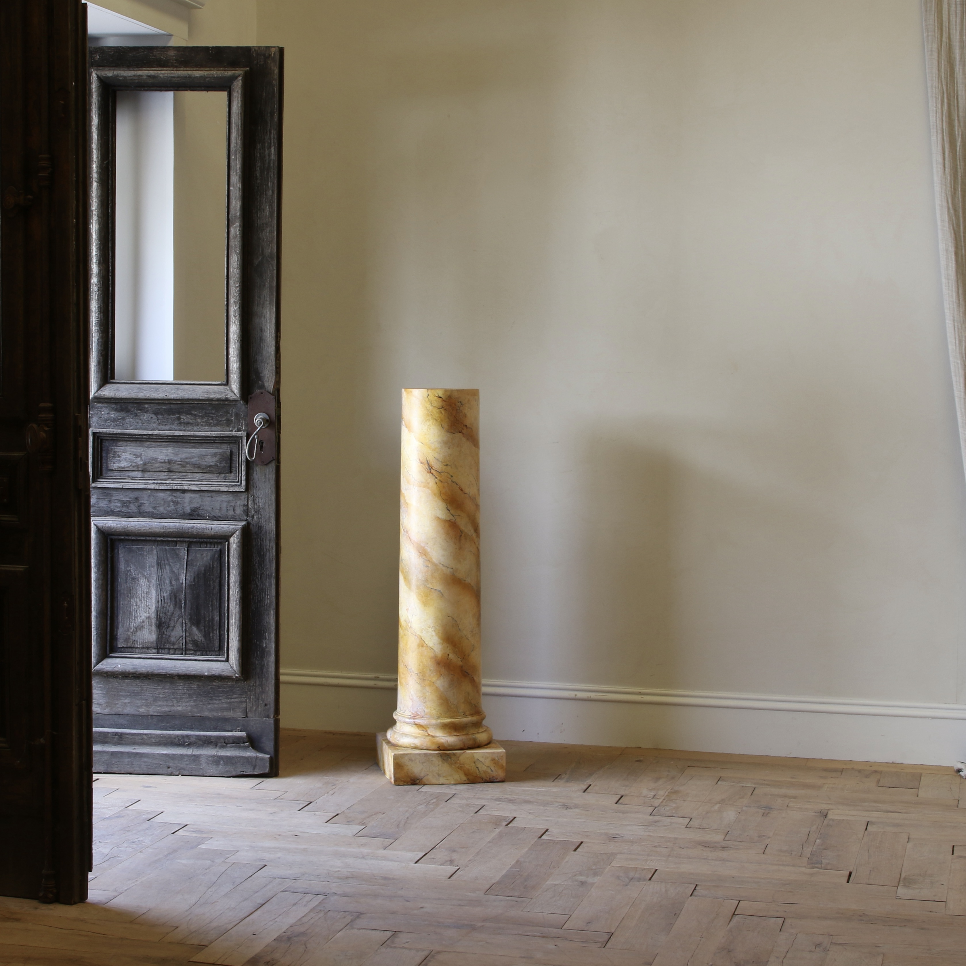 Plaster Column