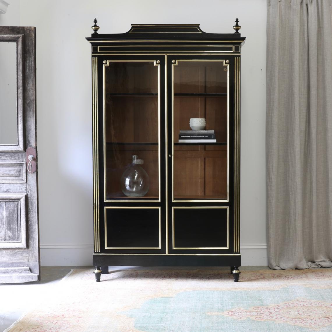 Ebonised Walnut Vitrine