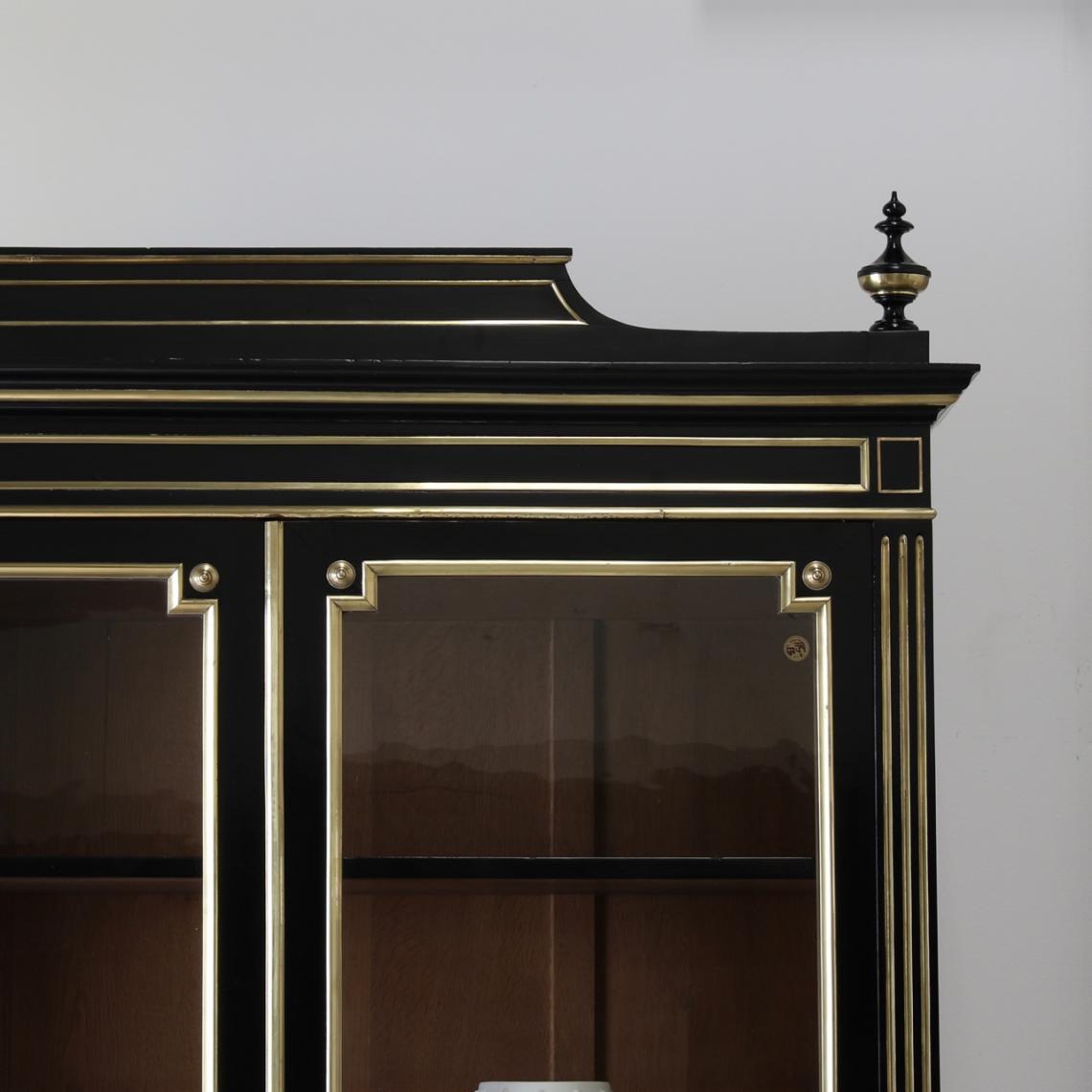 Ebonised Walnut Vitrine