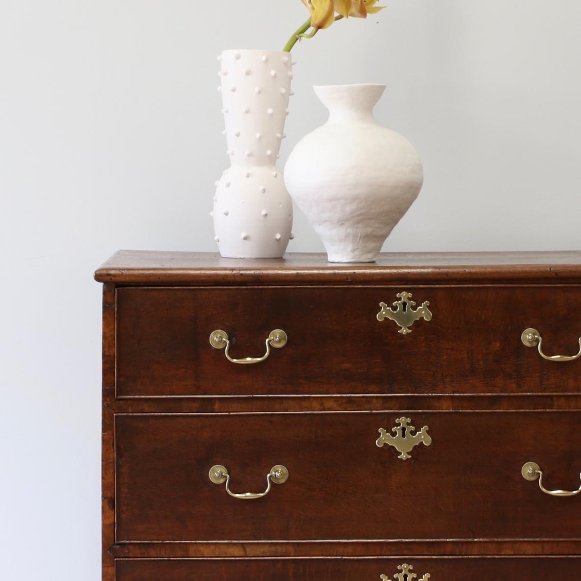 Georgian Chest of Drawers