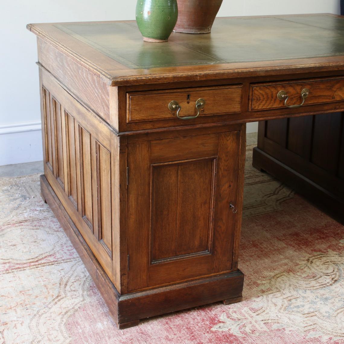 Pedestal Desk