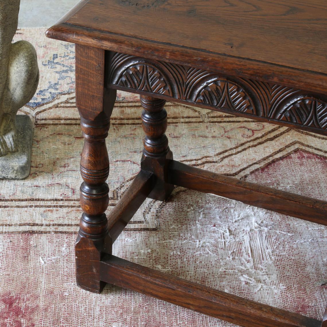 Oak Table With Turned Legs