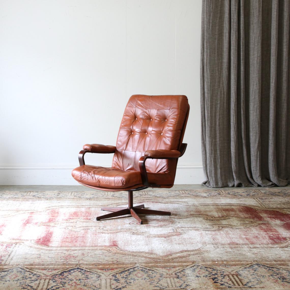 Mid-Century Office Chair