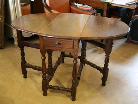 Gateleg Table