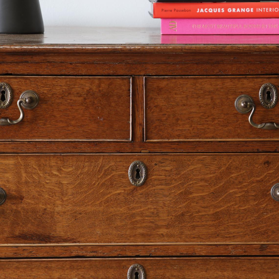 Oak Chest Of Drawers