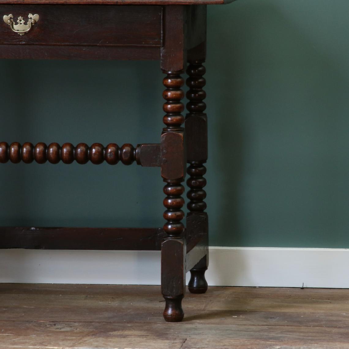 Bobbin Legged Side Table