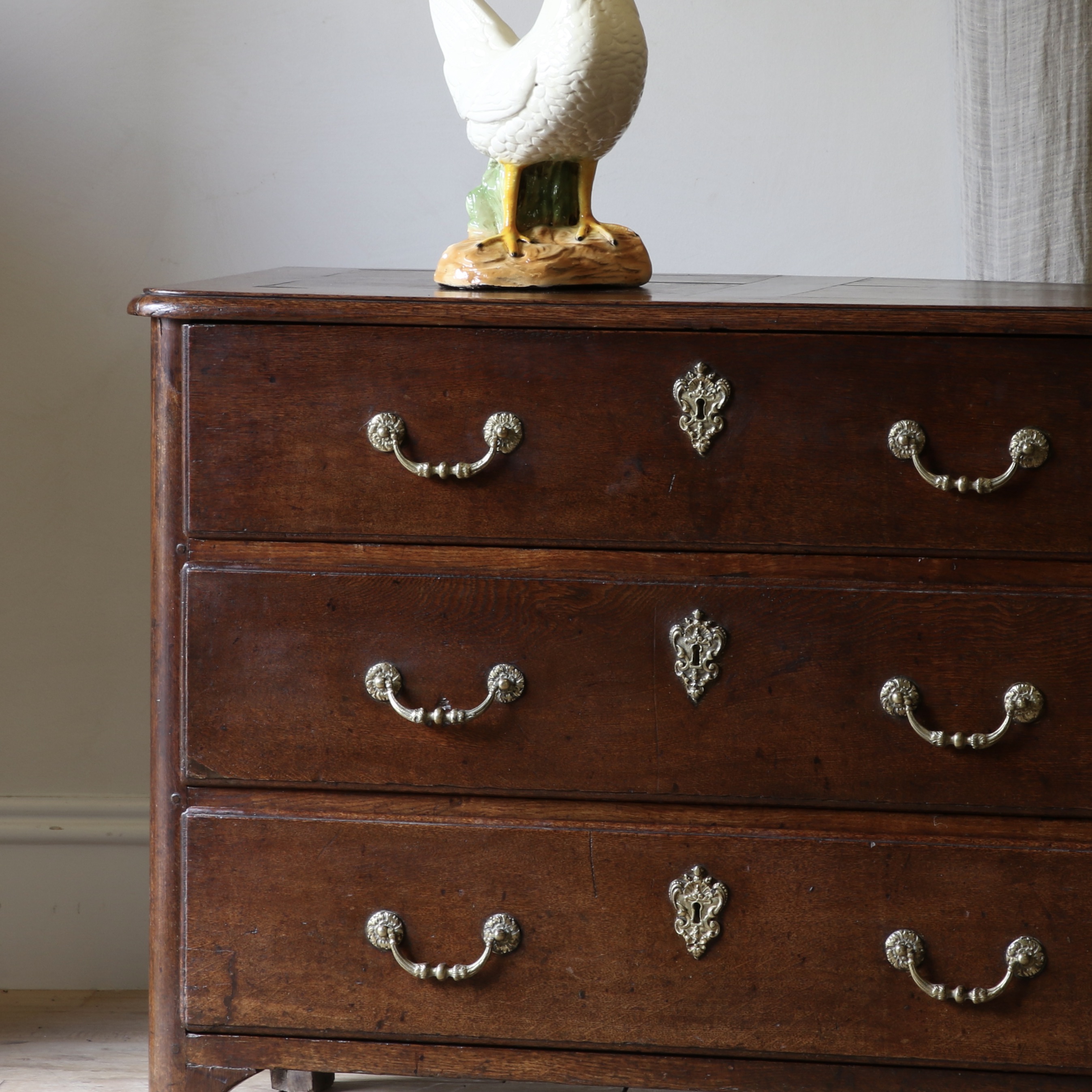 Oak Chest Of Drawers