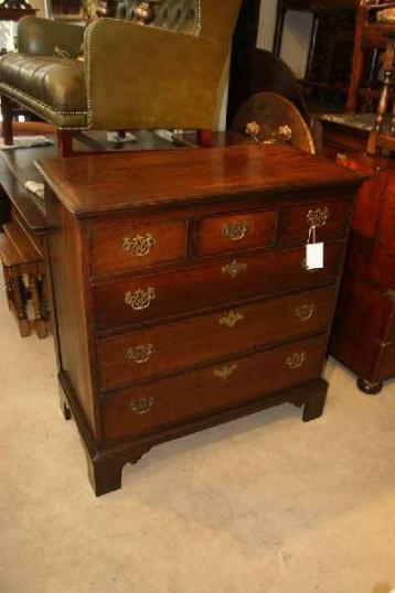 Oak Chest of drawers