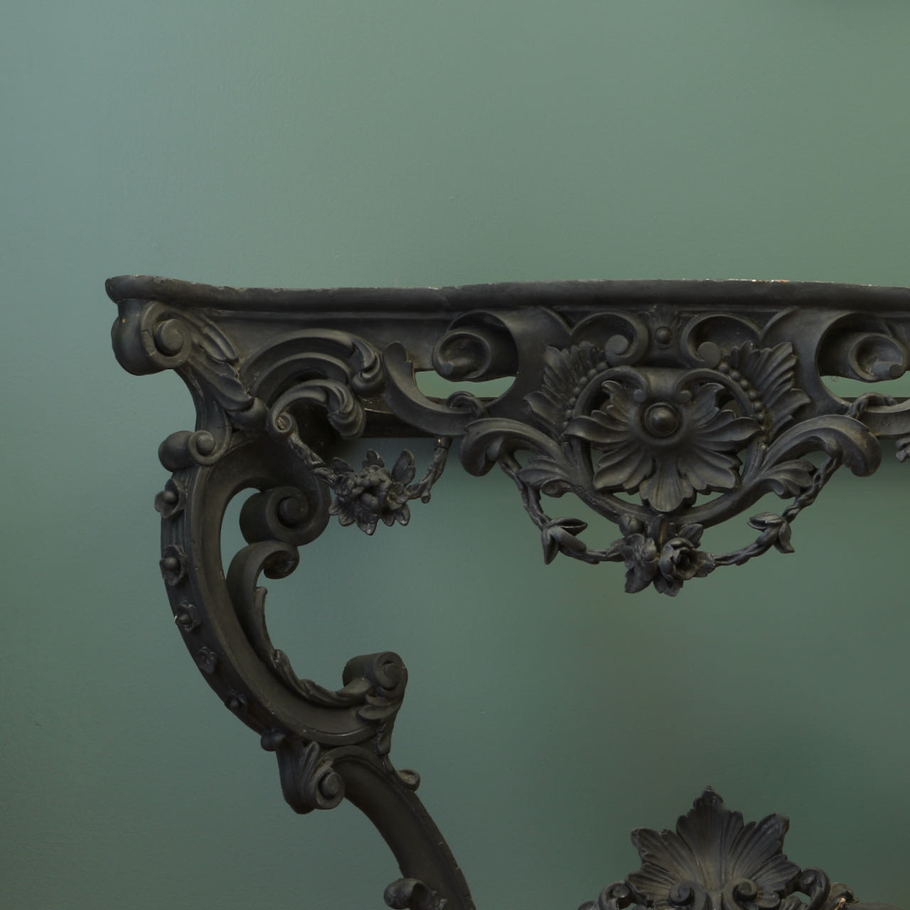 Rococo Console